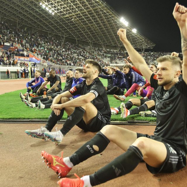 Dinamovi igrači slave pobjedu u Splitu