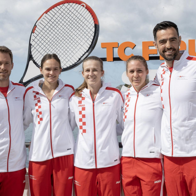 Marin Bradarić, Iva Primorac, Lea Bošković, Tara Wurth i Izo Žunić

 