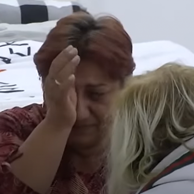 Rada Vasić plače