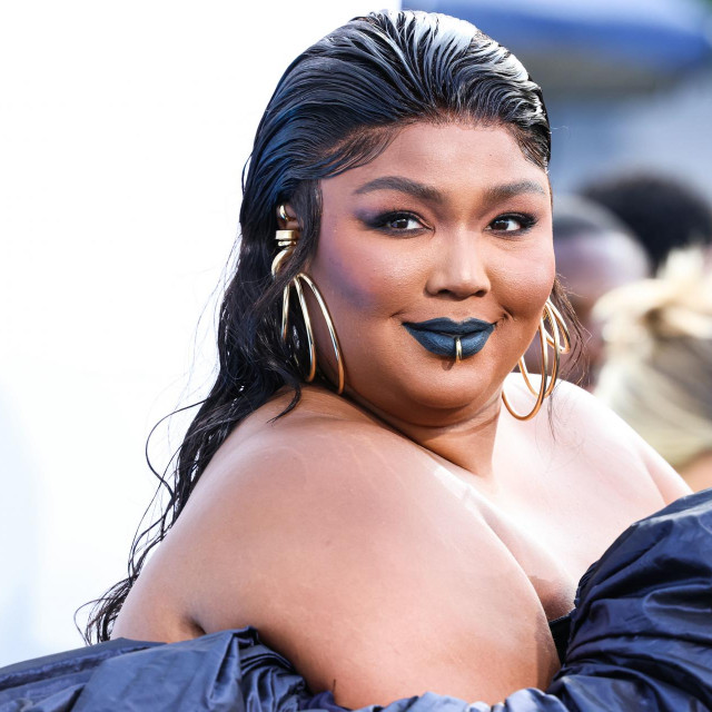 Lizzo, pjevačica