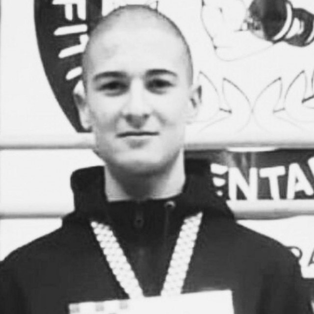 Preminuo Luka Tomić
