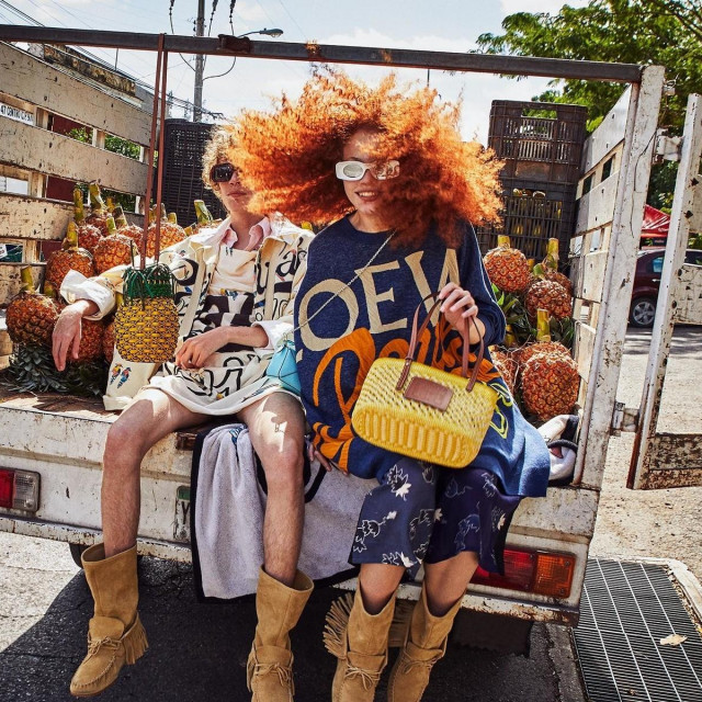La nouvelle campagne de la chaîne de magasins Loewe en collaboration avec Paula‘s Ibiza, le 11 avril 2021. The Spring Summer 2021 ad campaign of Loewe Paula‘s Ibiza.,Image: 604906208, License: Rights-managed, Restrictions:, Model Release: no, Credit line: Loewe Paula via Bestimage/Bestimage/Profimedia