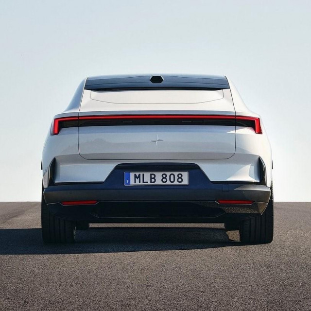 Polestar 4