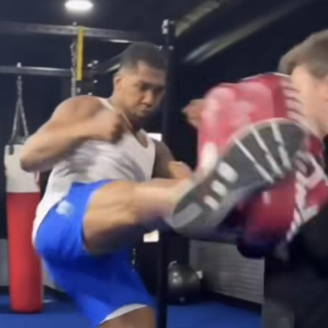 Anthony Joshua instagram