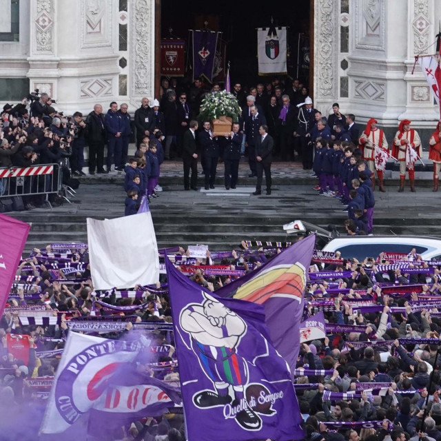 Sprovod Davidea Astorija