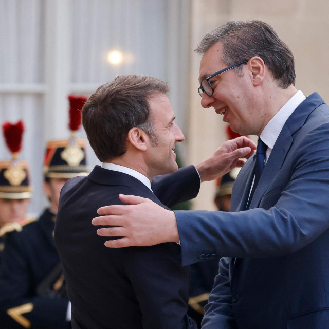 Emmanuel Macron i Aleksandar Vučić