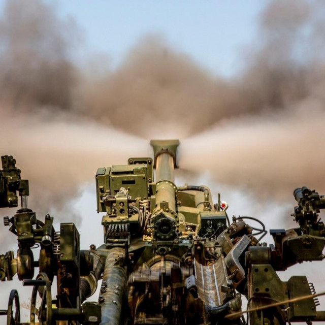 Haubica M777 od 155 mm