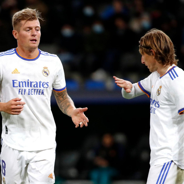 Kroos i Modrić