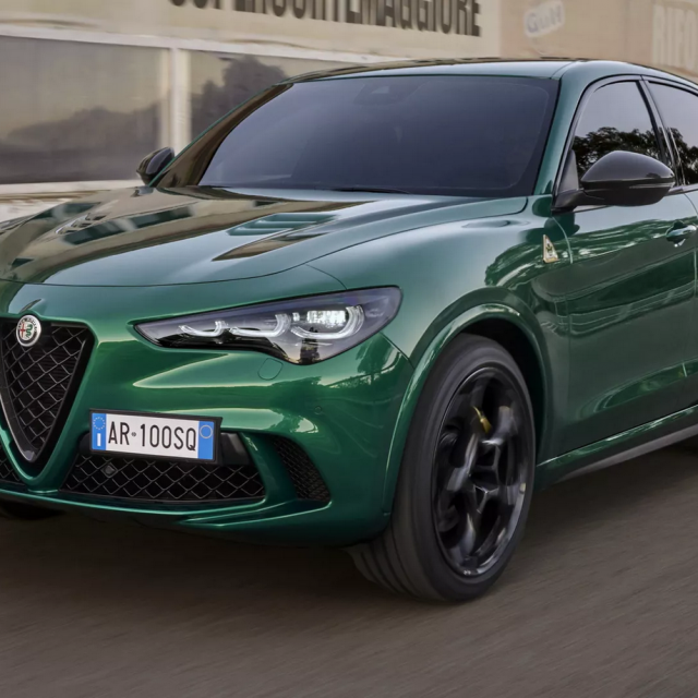 Alfa Romeo Stelvio Quadrifoglio 100 Anniversario