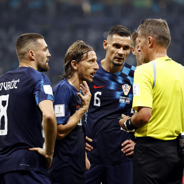 Mateo Kovačić, Luka Modrić i Daniele Orsato