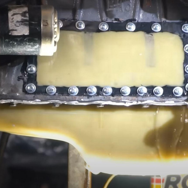 Motor s previše ulja
