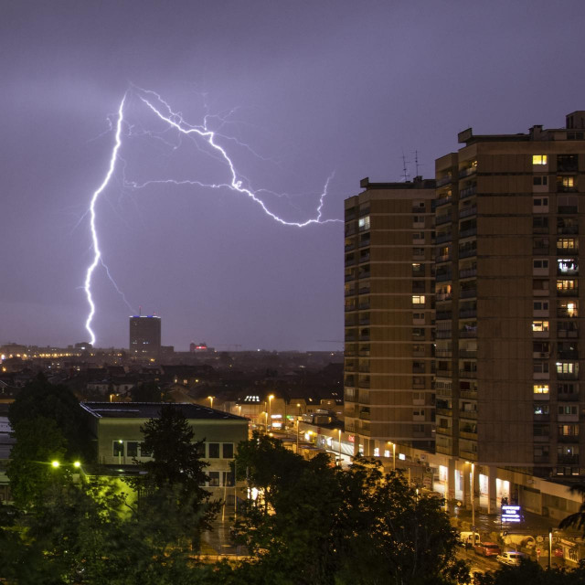 Grmljavinsko nevrijeme, ilustracija