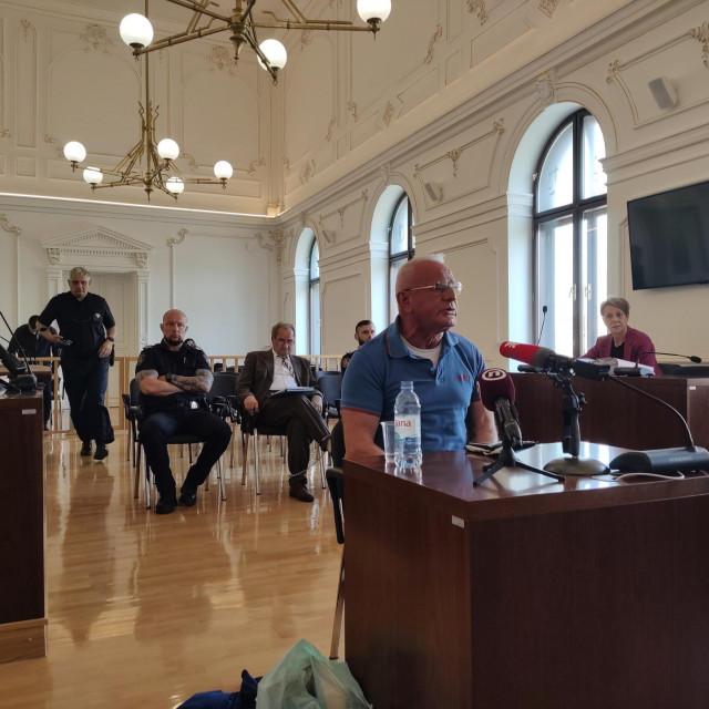 Dragan Puškarić, svjedok na suđenju majoru JNA Vojislavu Mediću optuženom za ratni zločin nad hrvatskim braniteljima u srpskim koncentracijskim logorima