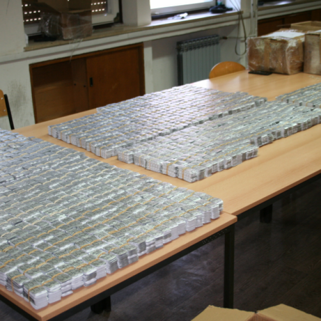 Kod državljanina Srbije pronađena veća količina tableta