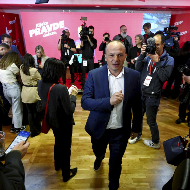 Sinisa Hajdaš Dončić