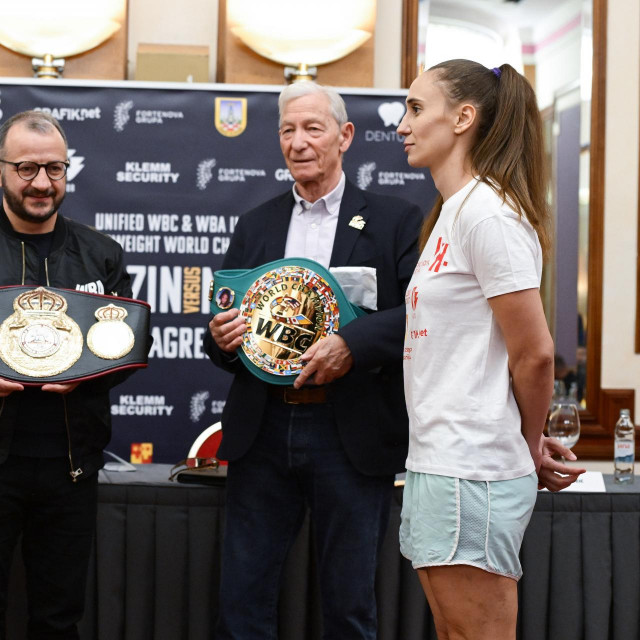 Kinga Magyar (lijevo) i Ivana Habazin (desno)