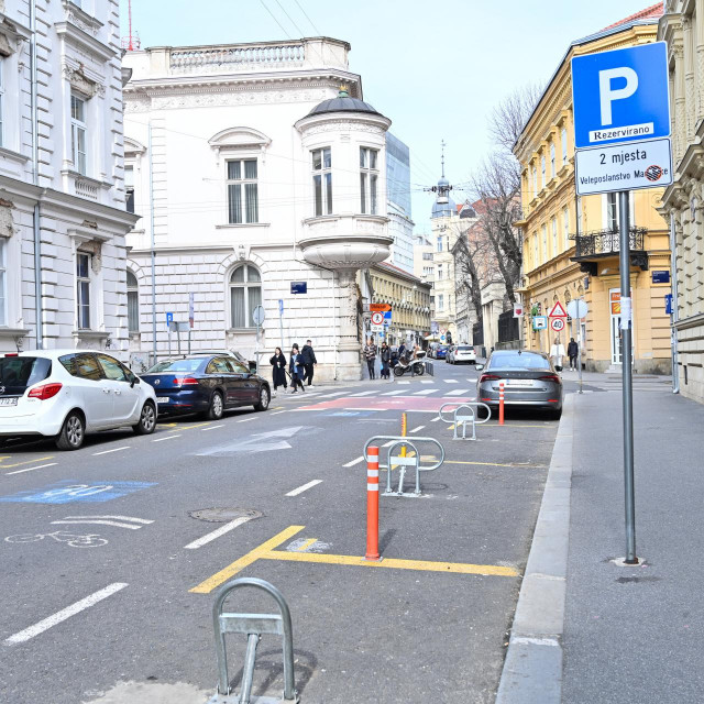 Rezervirana parking mjesta u centru grada