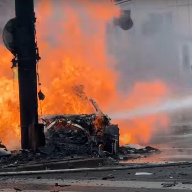 Požar električnog auta