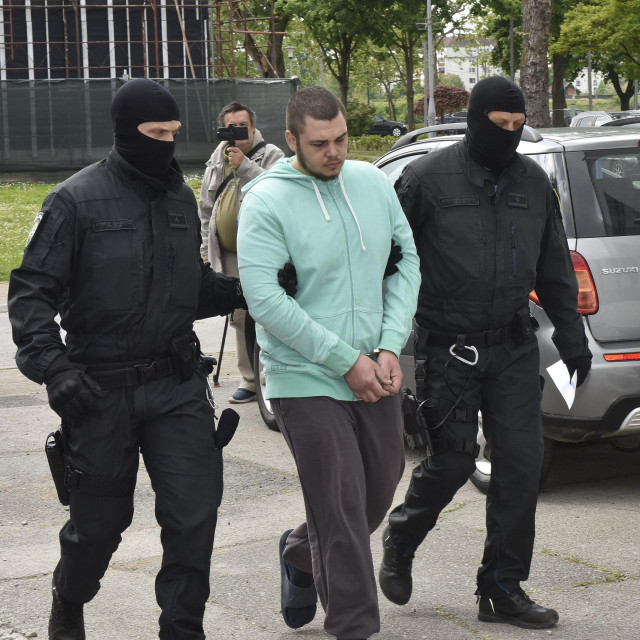 Privođenje osumnjičenog za ubojstvo u Županijsko odvjetništvo