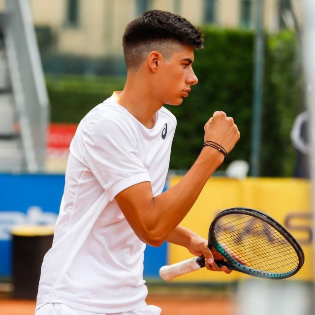 Luka Mikrut (arhiva)