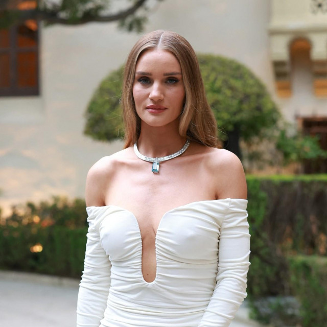 Rosie Huntington-Whiteley