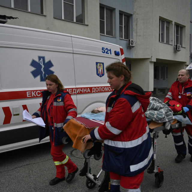 Evakuacija dječje bolnice u Kijevu