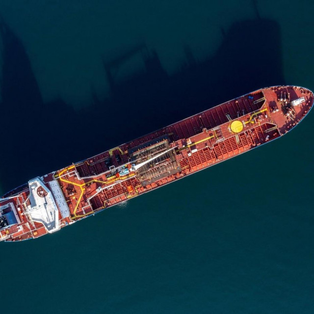 Tanker/ Ilustracija