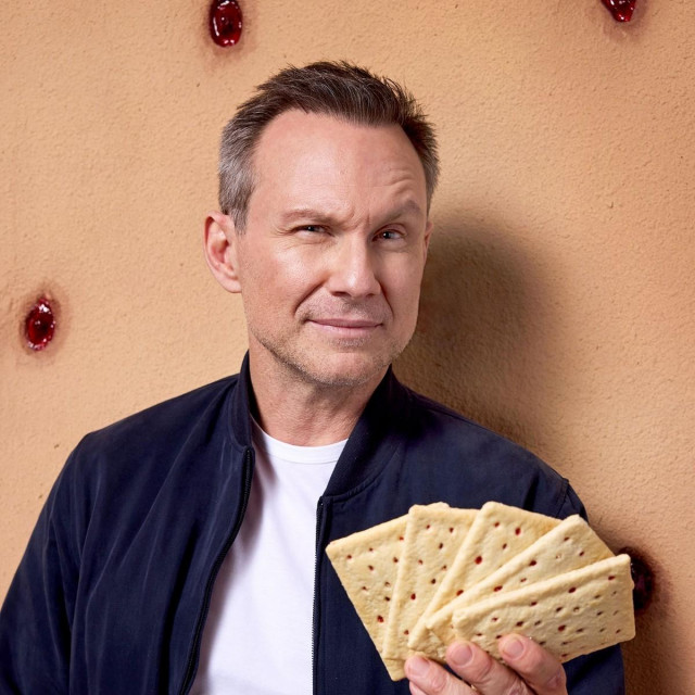 Christian Slater, unfrosted