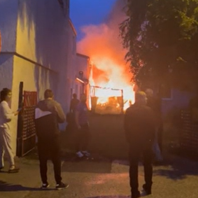 Požar na zagrebačkoj Pešćenici