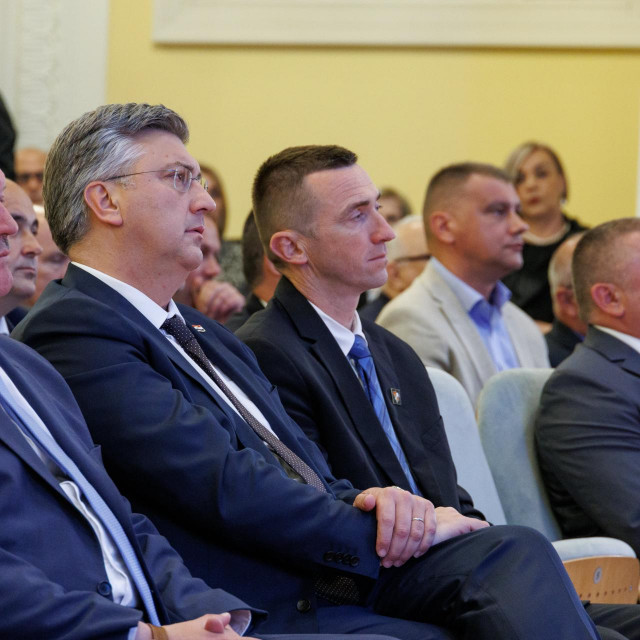 Andrej Plenković i Ivan Penava

 