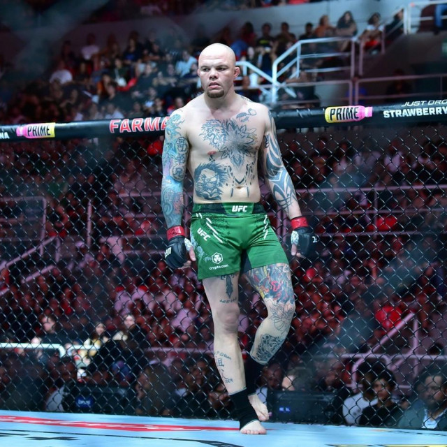 Anthony Smith