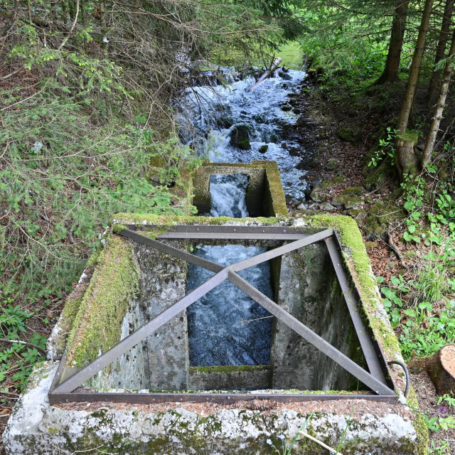 Prvo uklanjanje barijera sa slatkovodnih ekosustava u Hrvatskoj - uklanjanje barijere s Bijele rijeke u NP Plitvička jezera
