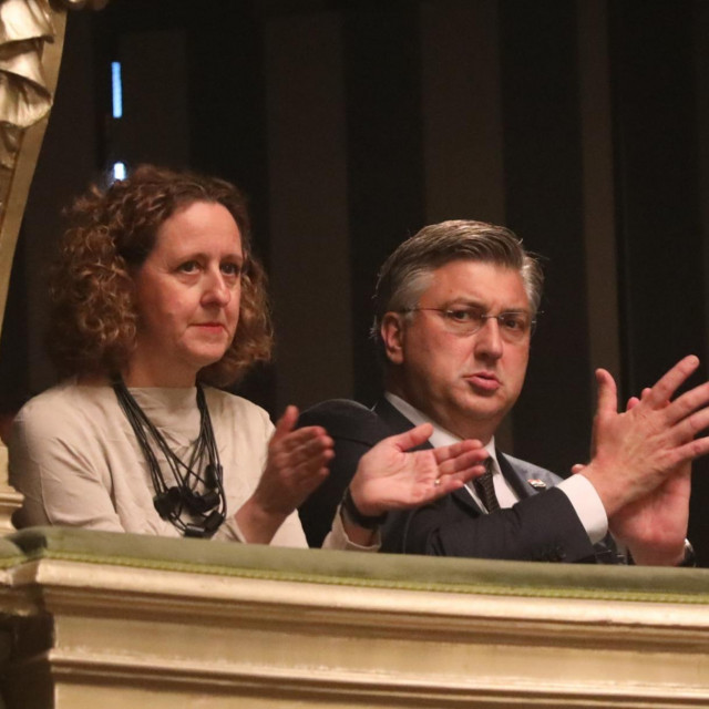 Nina Obuljen Koržinek i Andrej Plenković