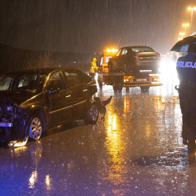Policija, ilustracija 