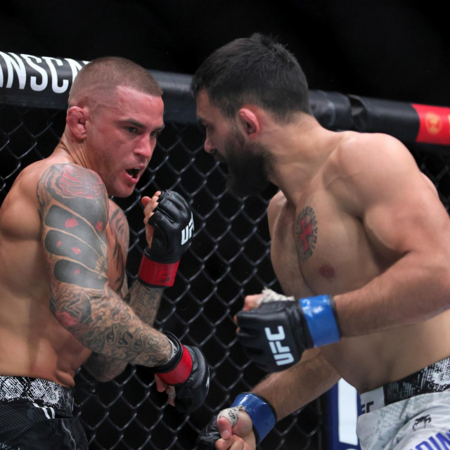 Benoit Saint Denis vs. Dustin Poirier