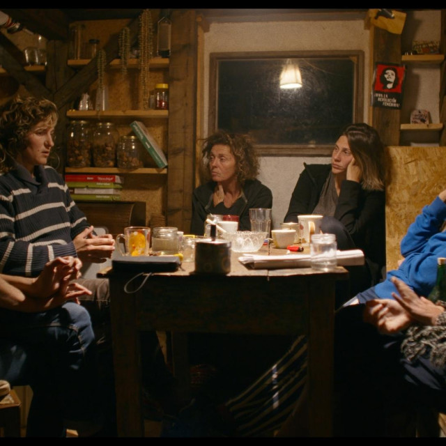 ”Zemlja za nas”, scena iz filma