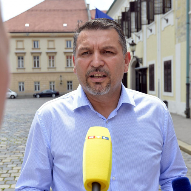 Željko Lacković