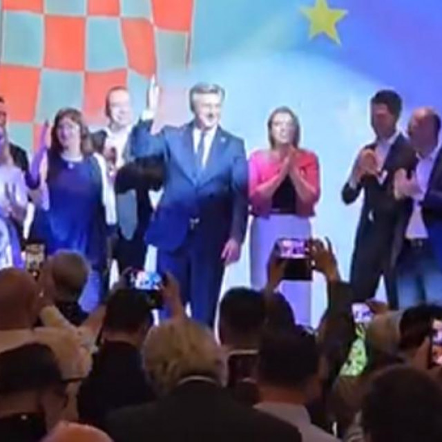 Andrej Plenković pleše uz ‘Rim Tim Tagi Dim‘