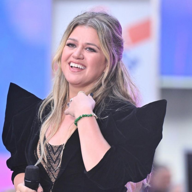 Kelly Clarkson 