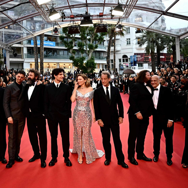  Hugo Selignac,  Raphael Quenard, Quentin Dupieux, Louis Garrel, Lea Seydoux, Vincent Lindon, Manuel Guillot 