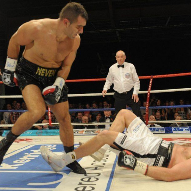 Neven Pajkic vs Tyson Fury