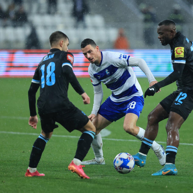 Lindon Selahi, Slavko Bralić, Emmanuel Banda