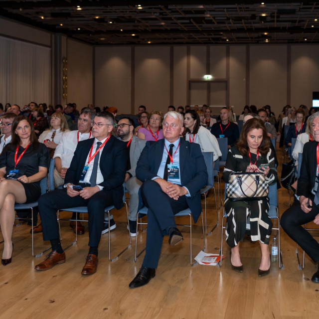 Foruma poslovanja nekretninama u Zadru