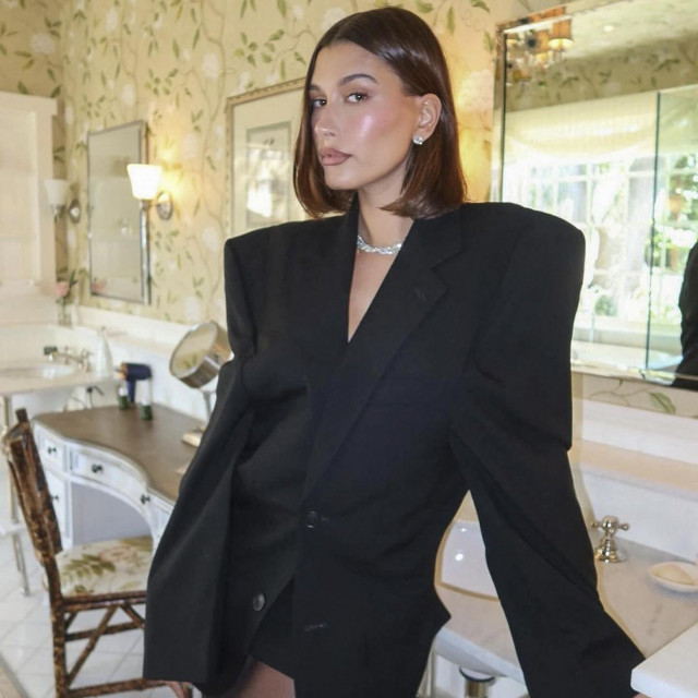Hailey Bieber