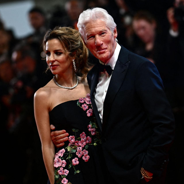 Richard Gere sa suprugom razmišlja o preseljenju u Europu