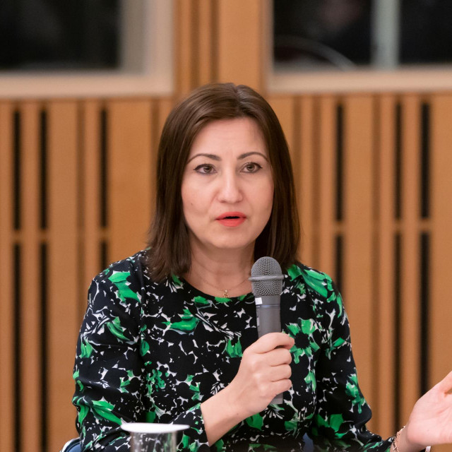 Iliana Ivanova, povjerenica za inovacije, istrazivanje, kulturu, obrazovanje i mlade