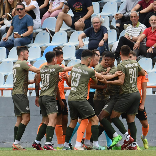 Naguravanje igrača tijekom utakmice Šibenika i Vukovara