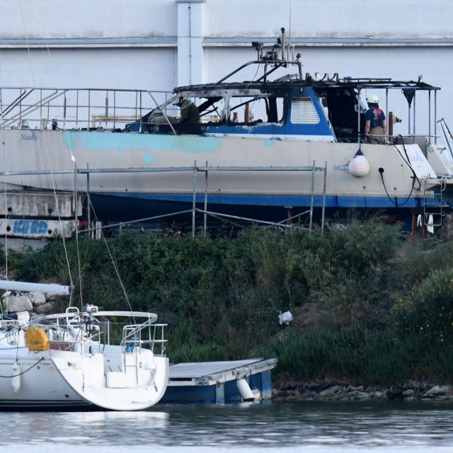 Požar na brodu u Sjevernoj luci