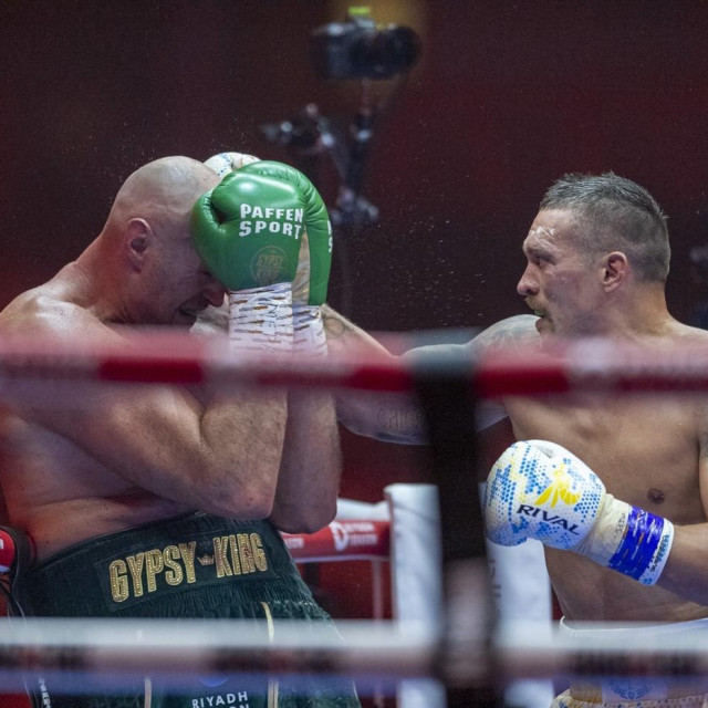 Tyson Fury v Oleksandr Usyk
