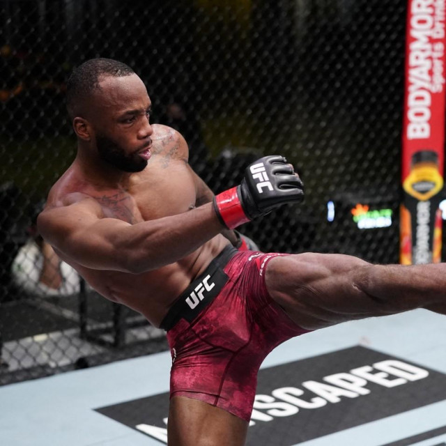 Leon Edwards (lijevo) i Belal Muhammad (desno)